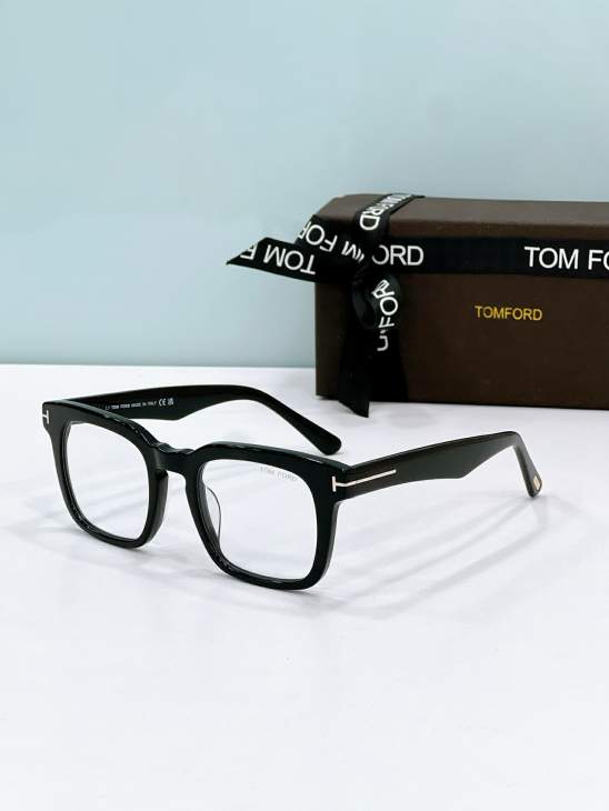 Picture of Tom Ford Sunglasses _SKUfw76706156fw
